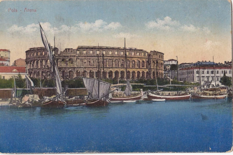 POLA PULA ISTRA HRVATSKA ARENA MORE BROBOVI U LUCI - 1917.STARA RAZGLEDNICA