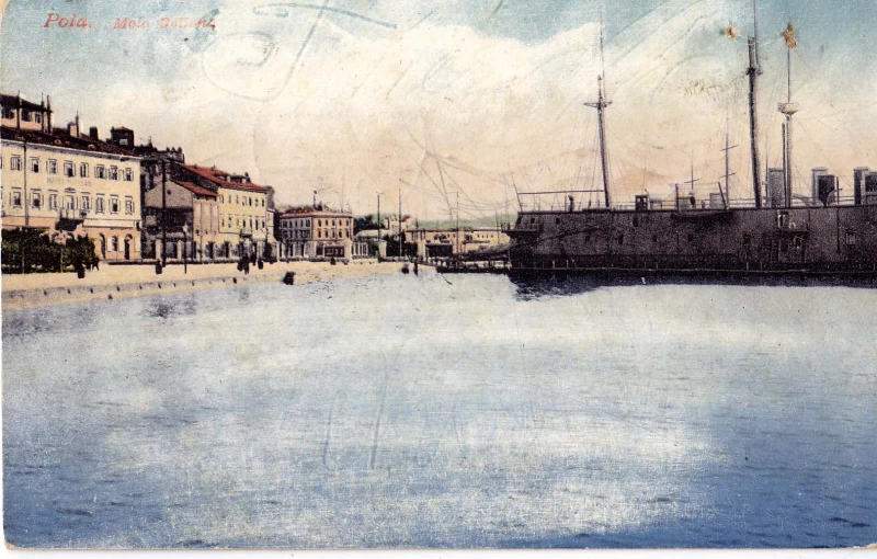 POLA PULA ISTRA HRVATSKA  LUKA BROD SCHIFFE NAVE SHIP GUIDO COSTALUNGA, POLA, 1910/11. STARA RAZGLEDNICA 1910
