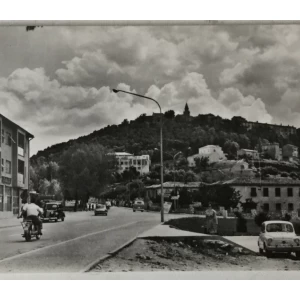 Labin: stara razglednica pogled uz cestu