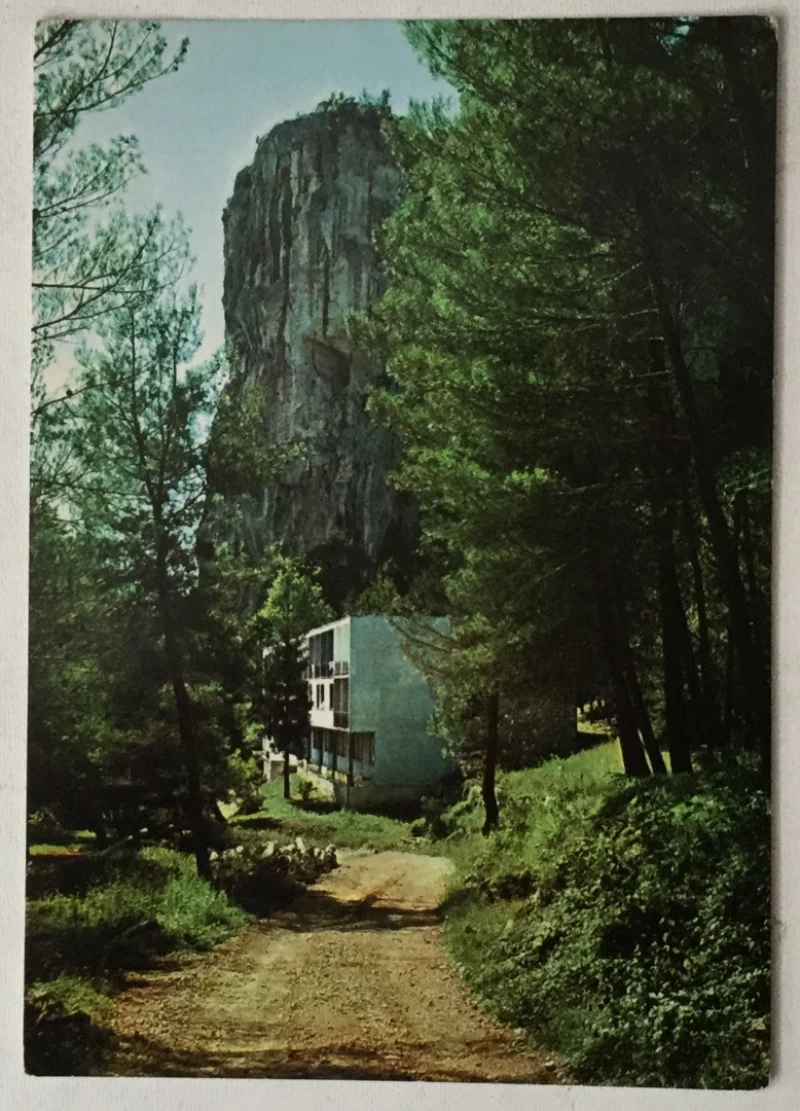 Istarske toplice: stara razglednica pogled s puta