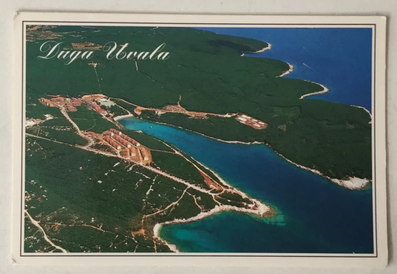 Duga Uvala: stara razglednica iz zraka