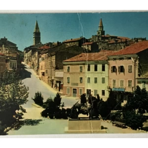 Buje: stara razglednica 