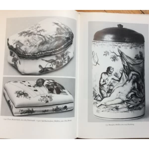 PROPYLÄEN KUNST GESCHICHTE, FRIEDRICH H. HOFMANN DAS PORZELLAN DER EUROPÄISCHEN MANUFAKTUREN, 1980.