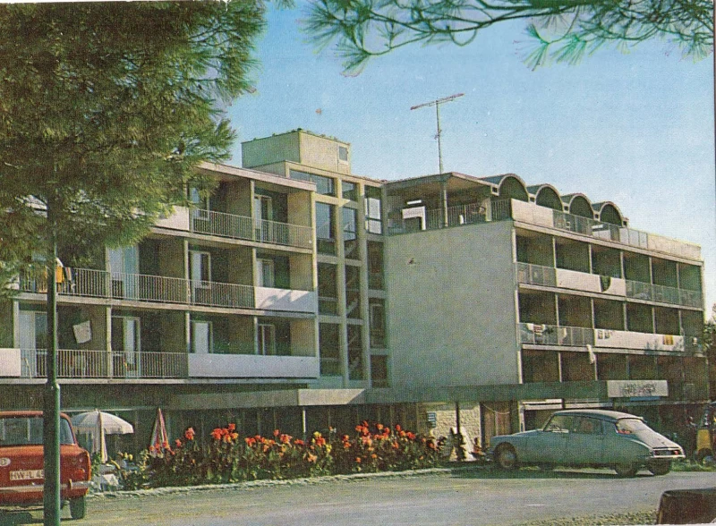 POLA PULA VERUDELA PARK HOTEL VELIKI FORMAT STARA RAZGLEDNICA 1970