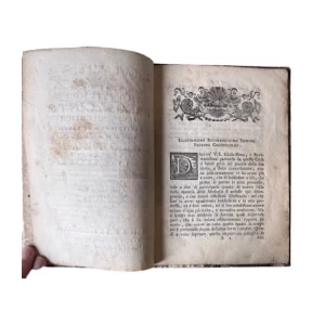 Lettera All' Illustrissimo e Reverendissimo Monsignor Fr. Giacinto Maria Milcovich, Arcivescovo di Ragusi, Intorno Ad un' Antica Medaglia De' Caistrani, Dell' Abate Mattia Zarillo