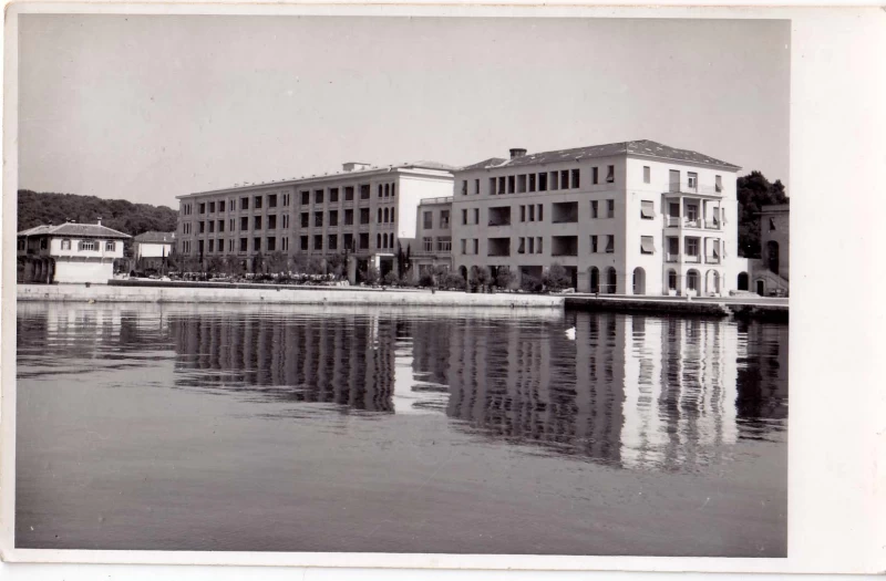POLA PULA ISTRA HRVATSKA OTOK BRIONI FOTOGRAFIJA STARA RAZGLEDNICA 1957