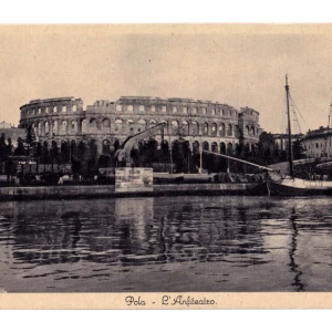 POLA PULA ISTRA HRVATSKA ANFITEATAR ARENA ED G. RUDE STARA RAZGLEDNICA 