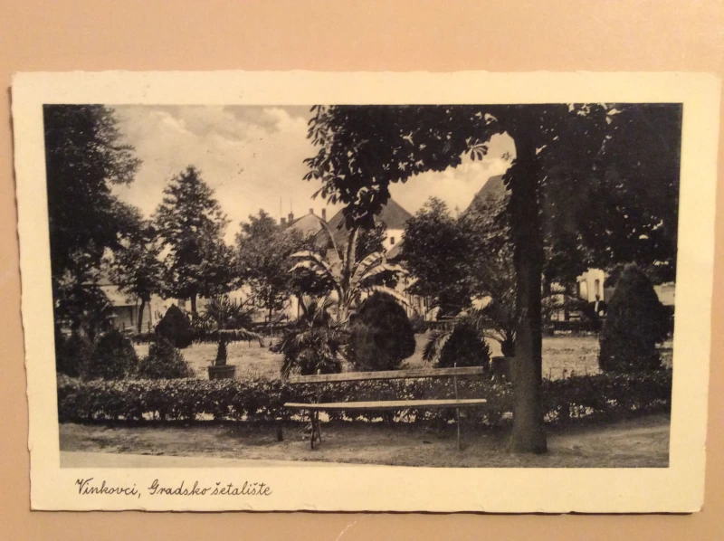 VINKOVCI STARA RAZGLEDNICA GRADSKO ŠETALIŠTE 1935.