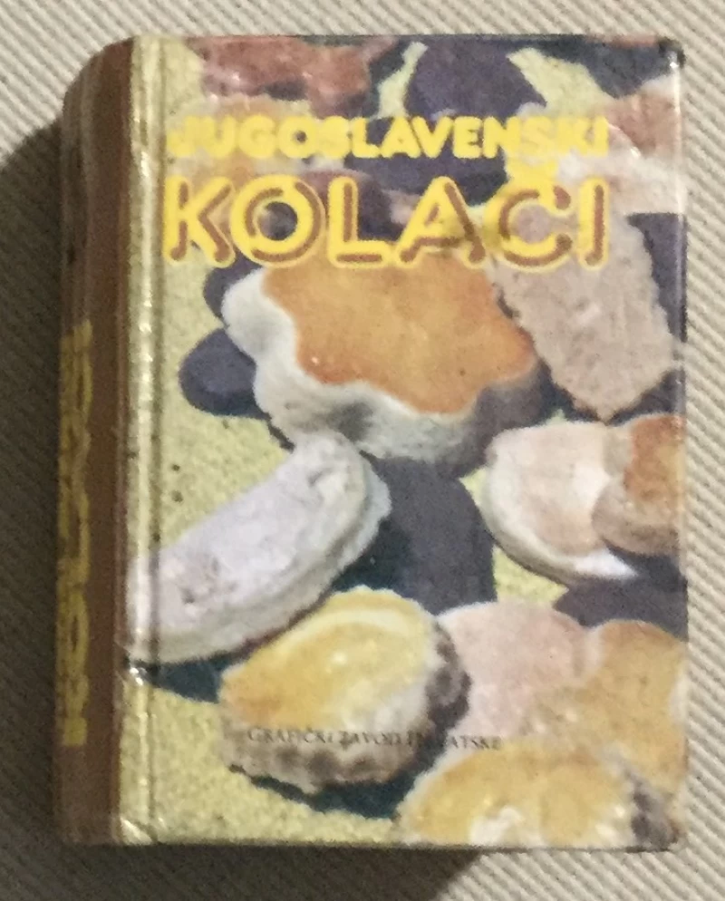 Mandić Ana, Mandić Elza: Jugoslavenski kolači