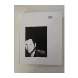 Julije Knifer: Bez kompromisa